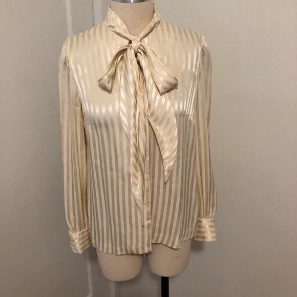 Vintage Holt Renfrew blouse - Picture 3 of 8